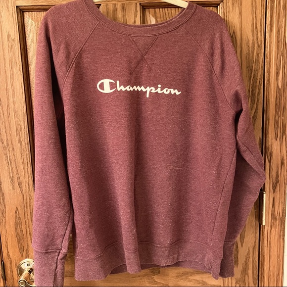 Champion Burgundy crew neck size L - Picture 2 of 9